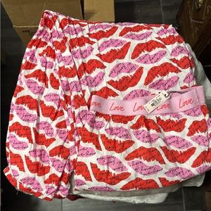 VICTORIA'S SECRET PAJAMA PANTS